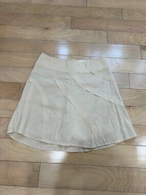 Women’s linen mini skirt